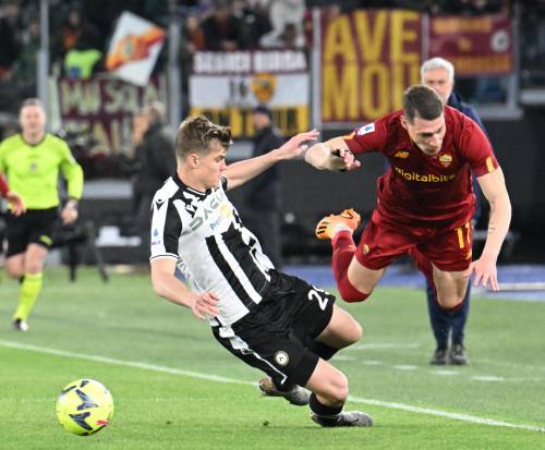 La Roma batte 3-0 l'Udinese: così i giallorossi consolidano il terzo posto