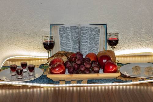 Vino kosher, la bevanda sacra della religione ebraica