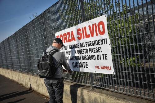 Berlusconi in ospedale morde il freno: sabato l'intervento alla convention di FI