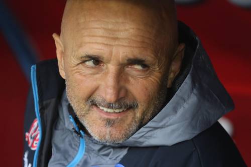 Il Napoli "in maschera" a caccia della storia. Sirene Blues per Spalletti