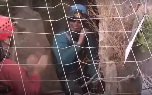 Sola per oltre 500 giorni in una grotta: l'impresa record dell'atleta Beatriz Flamini