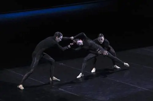 La luce dal Salone del Mobile si illumina alla Scala