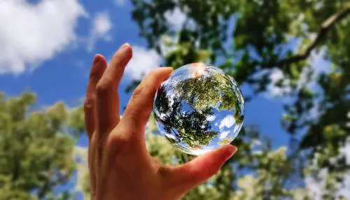 Oggi è la Giornata della Terra, quando è nata e cosa si festeggia