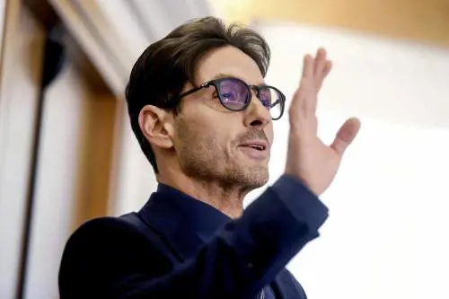 Pier Silvio a Giorgia: "Non sapevo"