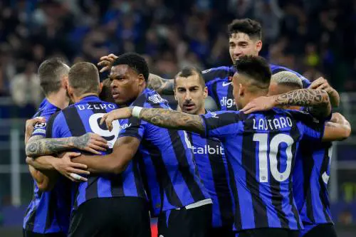 La Madonnina vede doppio: Inter-Milan derby Champions