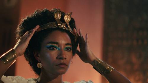 “Cleopatra non era nera”. Gli egiziani fanno causa a Netflix