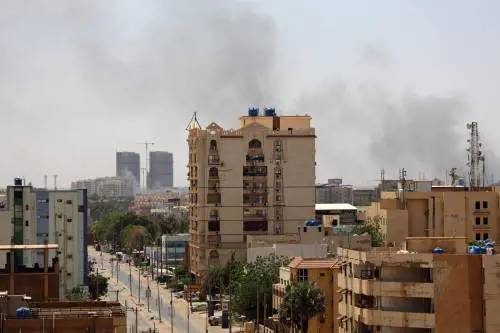 Emergenza in Sudan: via i cittadini Ue e Usa. La fuga dei 250 italiani
