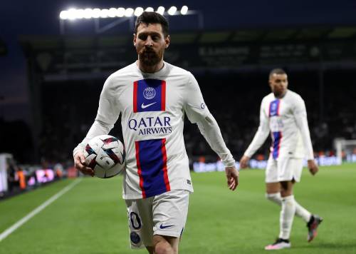 Quattro calciatori per Messi: il piano del Barcellona per far tornare la "Pulce"