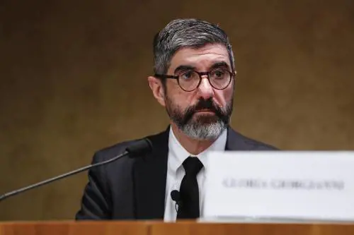 Riotta: i dati del Sole 24 Ore
