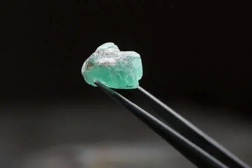 Iran, non solo petrolio: nel sottosuolo un tesoro di terre rare