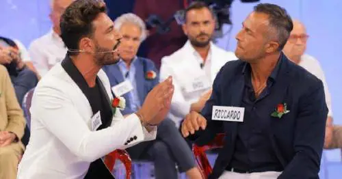 "Sono arrivati alle mani". Cosa è successo a Uomini e donne tra Riccardo e Armando