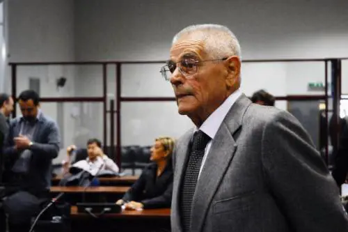 "Ora gli artefici di questa vergogna dovranno pagare il male fatto a papà"