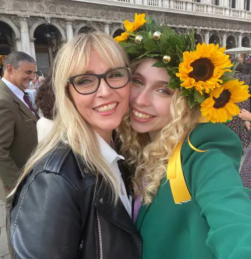 Angelica, la figlia dei Jalisse all'Isola dei Famosi: "Gli ostacoli? Non si arrendono mai"
