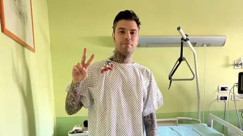 "Mi sono operato di nuovo". La rivelazione a sorpresa di Fedez