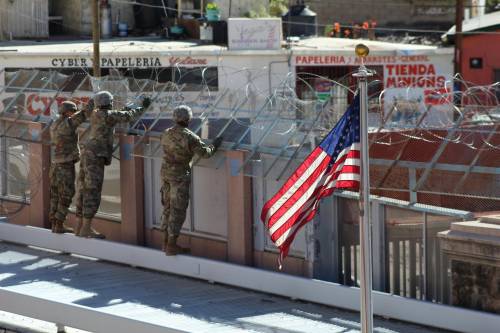Biden manda i soldati al confine col Messico e blinda le frontiere Usa