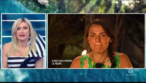 "La castità è un dono". Botta e risposta tra l'ex suor Cristina e Luxuria