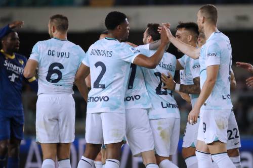L'Inter travolge 6-0 il Verona e consolida il quarto posto
