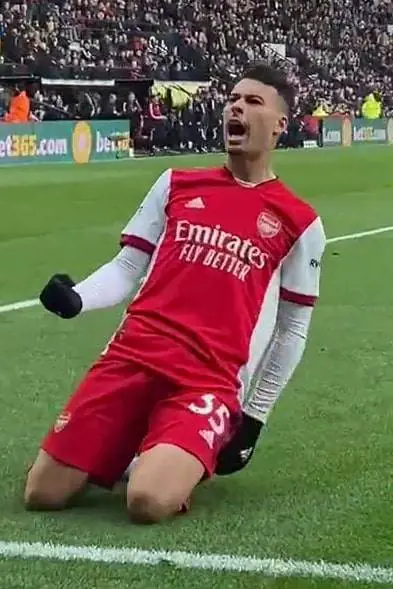 Scandalo false cittadinanze, coinvolta anche la stella dell'Arsenal Martinelli