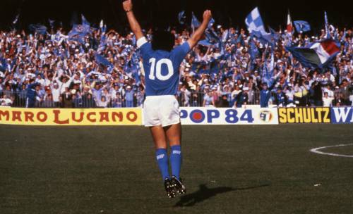 Da Maradona al… Maradona: Napoli ricomincia da dove aveva lasciato