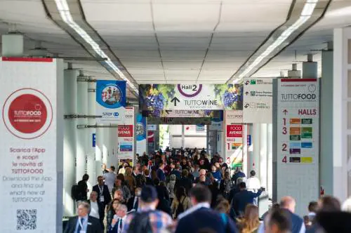 Sulla Milano-Roma sfreccia l'alta velocità dell'enogastronomia
