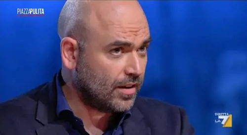 "Questo è solo l'inizio…". L'incredibile sparata di Saviano sulla Schlein