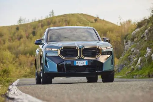 BMW XM: il top dei SUV, il top del lusso sportivo M con V8 e 749 cv