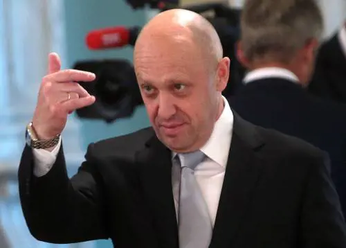 Dagli oligarchi fino al capo dei mercenari: è fuga dallo Zar