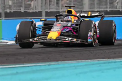 F1, Verstappen trionfa nel GP di Miami. Delude la Ferrari