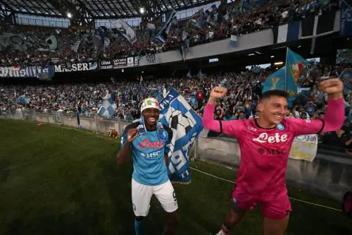 Napoli e il Napoli, finalmente l'abbraccio