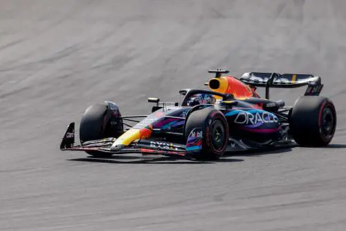 Max si riprende la vittoria nel campionato Red Bull