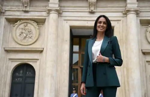 "Hacker all'attacco dell'Italia, ora serve sovranità tecnologica"