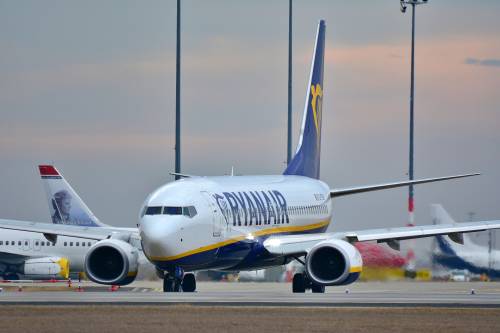 Ryanair abbassa i prezzi dei suoi voli: ecco perché