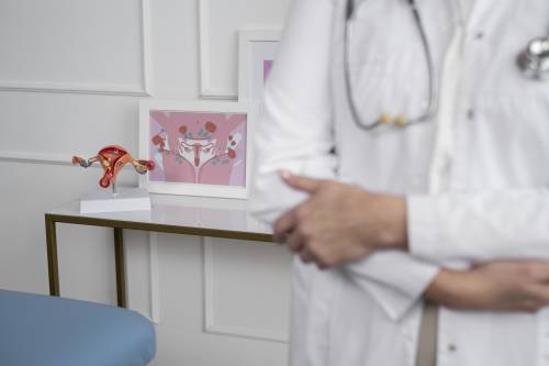 Tumore ovarico, i sintomi, la diagnosi e le cure