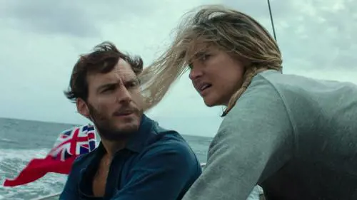 Resta con me, la vera storia della coppia intrappolata in mare dall'uragano Raymond
