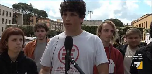 Chi è Leone Piva, "leader" della protesta contro il caro affitti a Roma