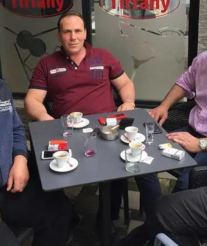 Un primo piano del cinquantunenne accusato dell'omicidio del connazionale