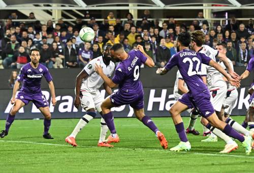 La Fiorentina affonda nella ripresa: il Basilea passa al Franchi 2-1