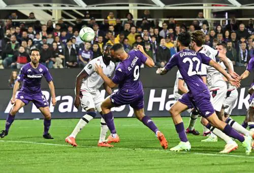 La Fiorentina affonda nella ripresa: il Basilea passa al Franchi 2-1