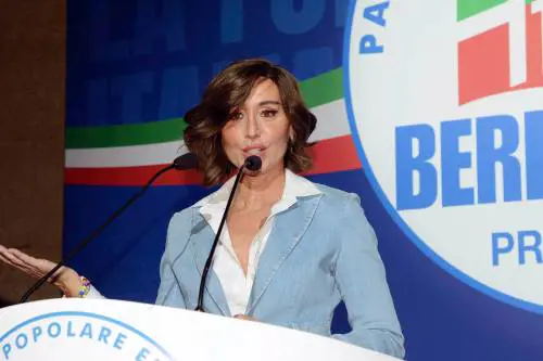 "Università non entrano in guerra": lezione di Bernini alla Normale di Pisa