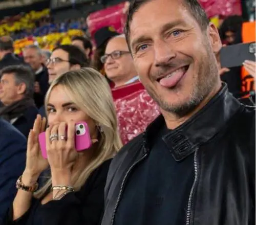 Totti e i like "sospetti": chi avrebbe puntato il Pupone
