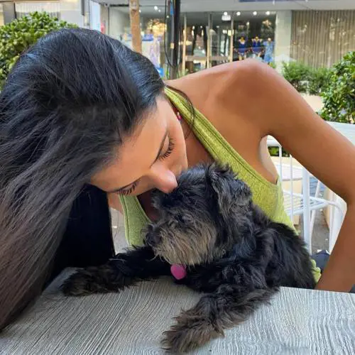 Per l'ex del "Grande Fratello" la pista dell'abuso di alcol