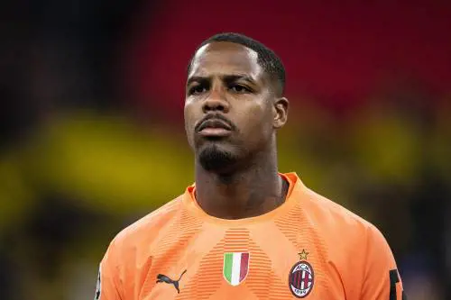 Il Milan ormai a pezzi nel morale e nel corpo si affida alla panchina