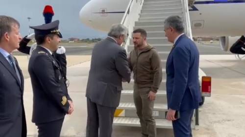 Zelensky è a Roma: incontrerà Mattarella, Meloni e Bergoglio
