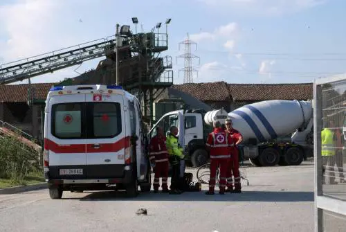 Ruba un furgone e uccide un anziano: la follia del detenuto in permesso