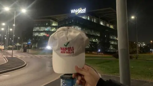 Napoli, gli ex lavoratori Whirlpool reimpiegati nel 2025: preoccupazione per la Naspi