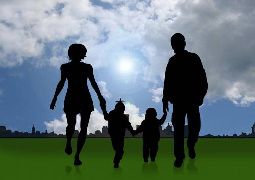 Ideologie abortiste e divorziste fanno "scoppiare" la famiglia tradizionale