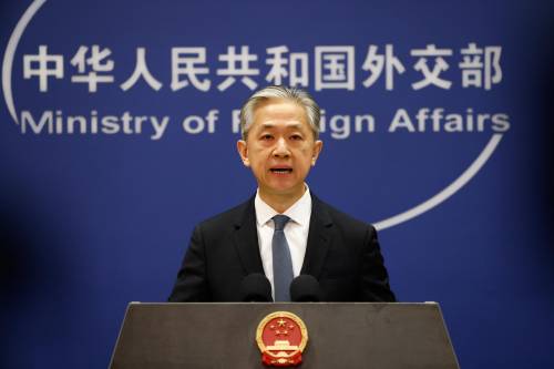 In agenda le sanzioni e il vertice di pace ma la Cina vara il suo "contro-summit"