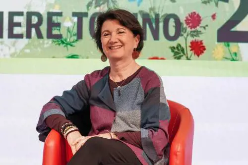Bavaglio della lobby gay. "Roccella non può parlare"