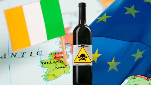 “L’alcol nuoce alla salute”. Arriva la folle etichetta sanitaria sul vino