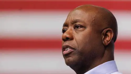 Chi è Tim Scott, il repubblicano anti-Obama che sfida Donald Trump